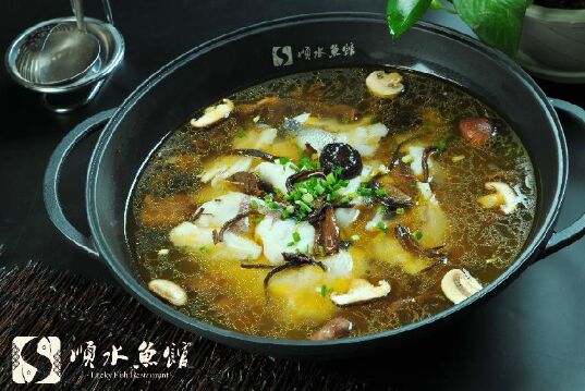 加盟哪個(gè)魚(yú)火鍋好 順?biāo)~(yú)館加盟好不好